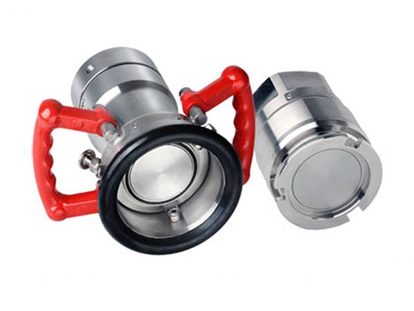 Dry Disconnect Coupling